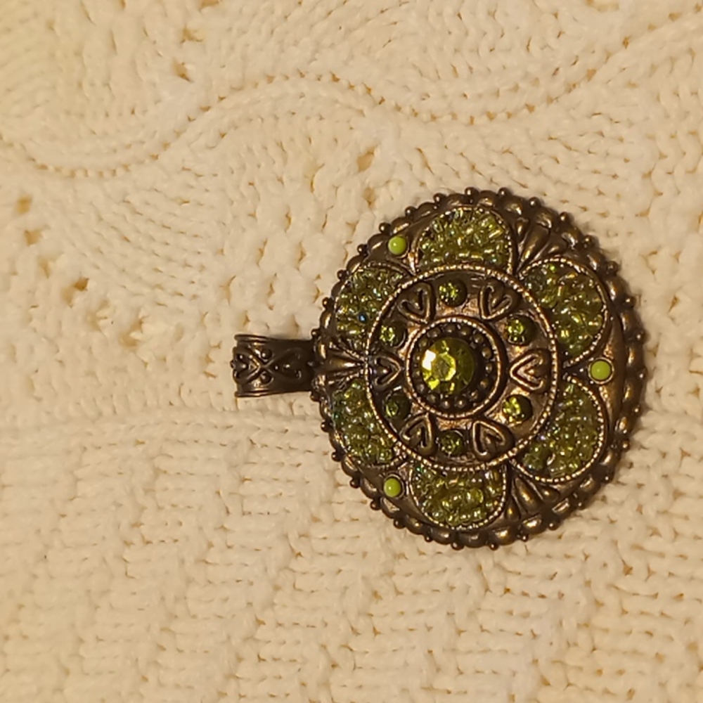 Vintage pendent